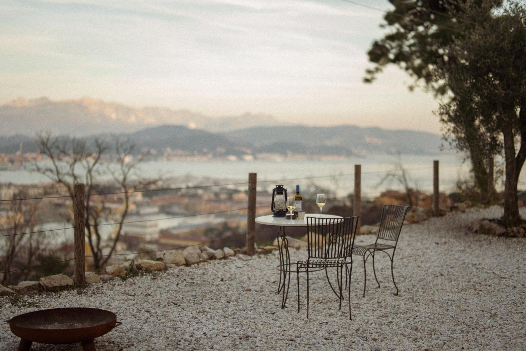 Agriturismo Belvedere 9 La Spezia Luaran gambar